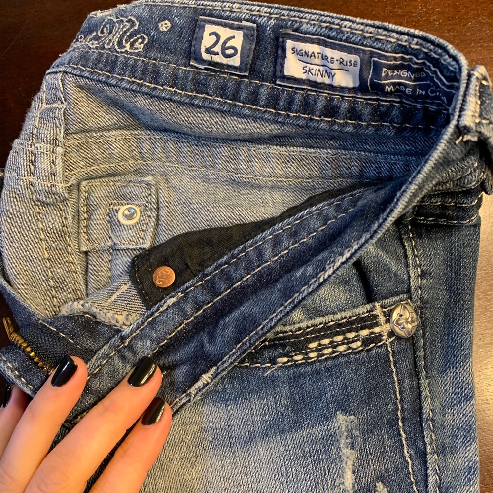 Jeans - Picture 4 of 5